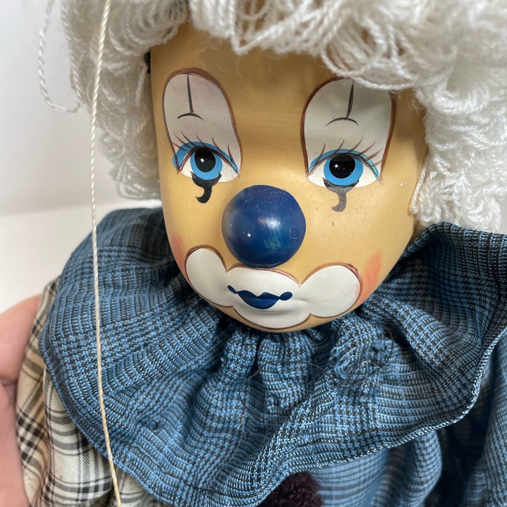 Clown decor puppet
